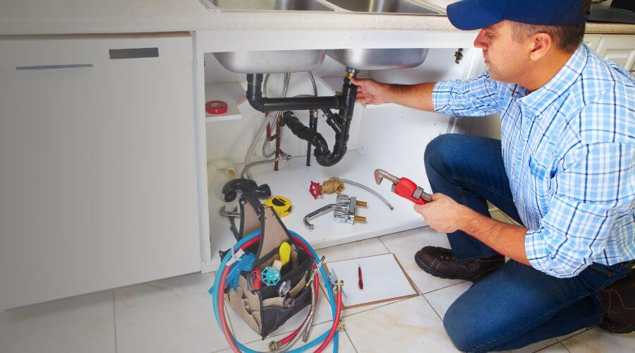 Professional expert plumbing services in McKinnon, WY